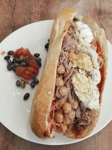 Sandwitch لبلابي